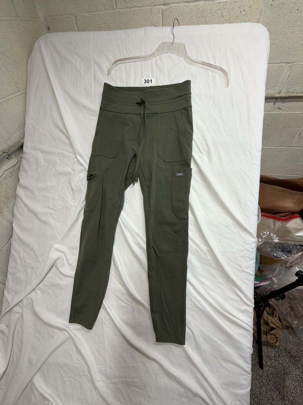 FIGS Women's Seville High-Rise Scrub Legging Moss Green Medium
